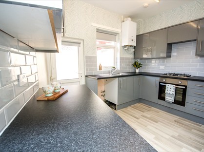 3 Bed Terraced House, Maudsley Street, BB5