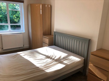 Room in a Shared Flat, Park House, SE20