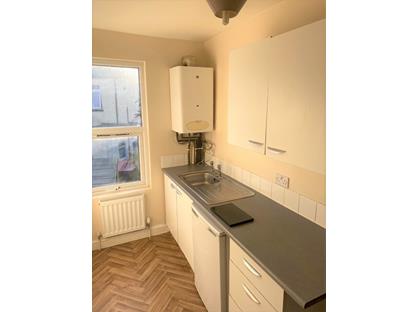 1 Bed Flat, Dalestorth Street, NG17