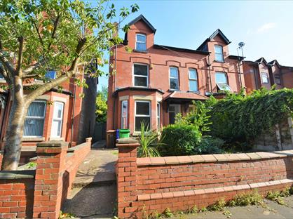 5 bed semi-detached house for rent in 5 Bed Semi-Detached House, Cleveland Road, M8