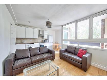 Room in a Shared Flat, Batten Street, SW11