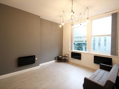2 Bed Flat, Irwell Chambers, L3