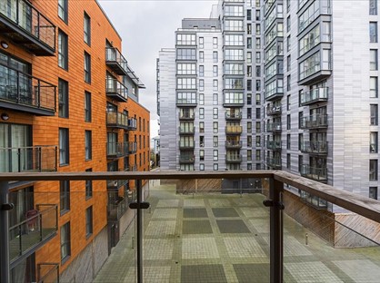 2 Bed Flat, Railway Terrace, SL2