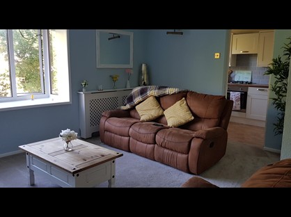 2 Bed Flat, Pixton Way, CR0