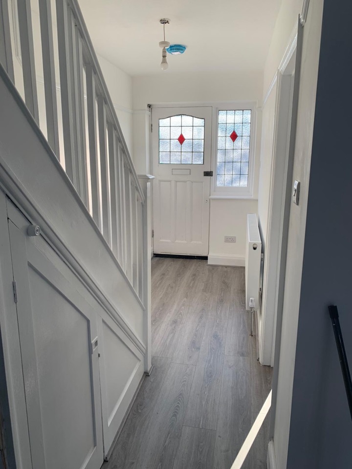 London 3 Bed SemiDetached House, Edison Grove, SE18 To Rent Now for £1,850.00 p/m