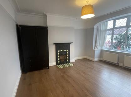 4 Bed Terraced House, Glencairn Road, SW16