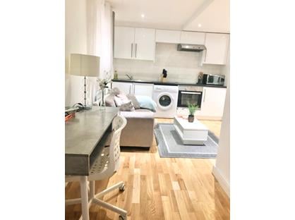 1 Bed Flat, Mews 3, N1