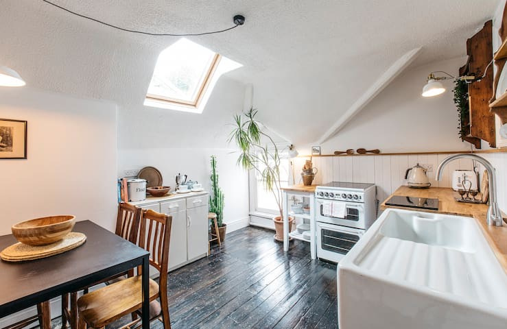 1 Bed Flat, Cheltenham Road, BS6 photo 4