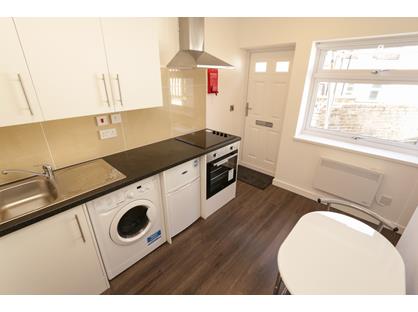 Studio Flat, Trafalgar St, ST1