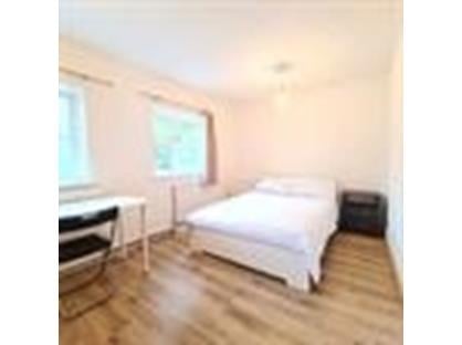 Room in a Shared House, Romney Row, NW2