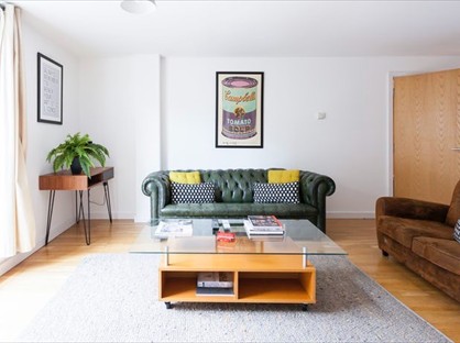 2 Bed Flat, Batemans Row, EC2A