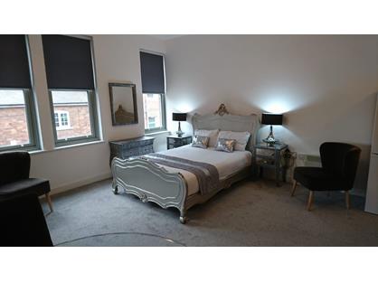 Studio Flat, High Street, NG21