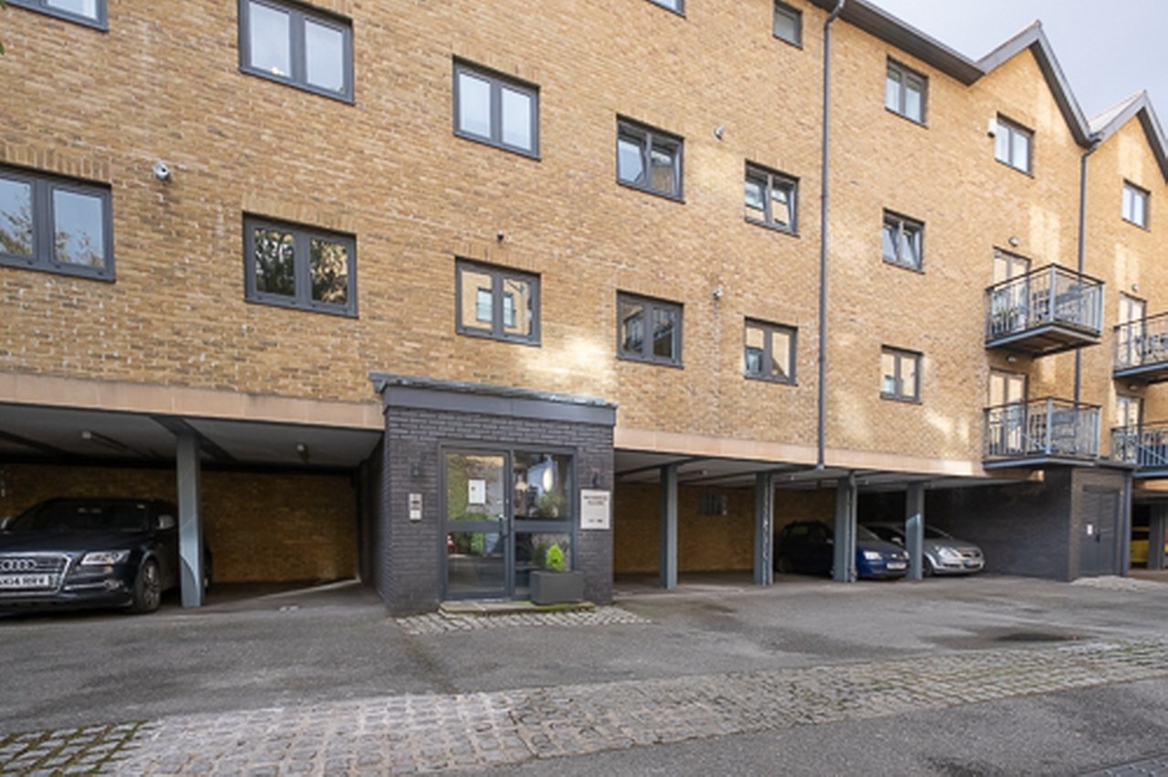2 Bed Flat, Providence Square, SE1