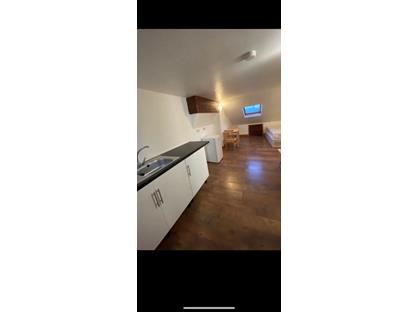 Room in a Shared House, Arnold Road, N15