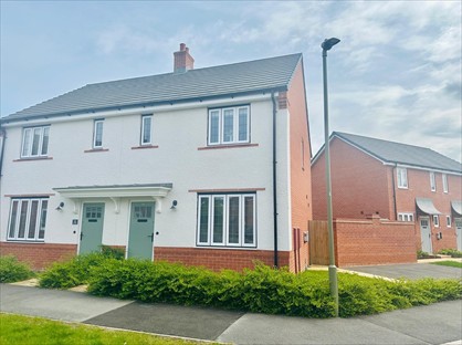 2 Bed Semi-Detached House, Marshfield, OX10