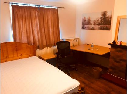 Room in a Shared House, Bell Avenue, UB7