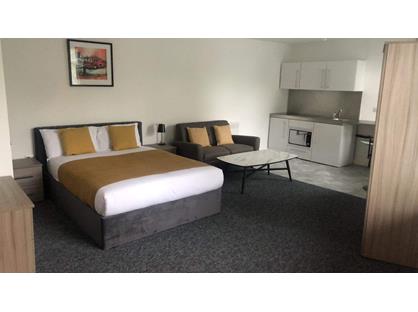 Studio Flat, Albert Road, DN22