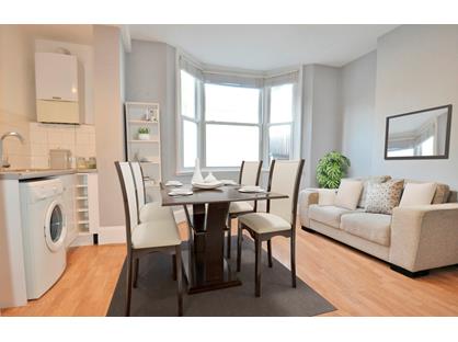 1 Bed Flat, Reynolds Road, W4