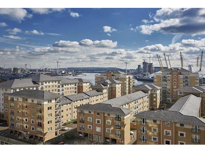 Room in a Shared Flat, Adventurers Court, E14