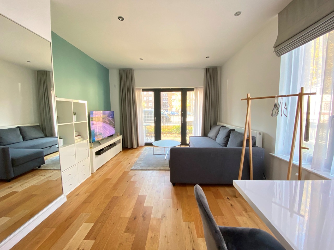 1 Bed Flat, Eythorne Road, SW9