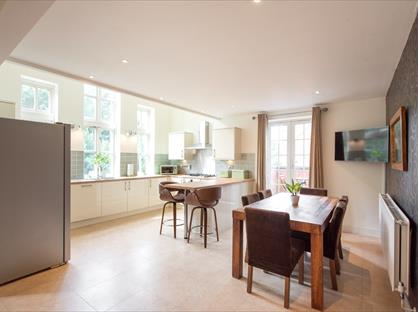 3 Bed Penthouse, Greensleeves Drive, CM14