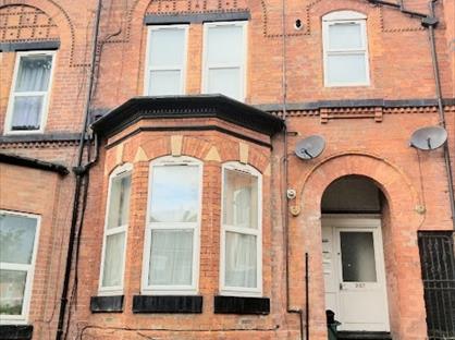 1 Bed Flat, Great Clowes Street, M7