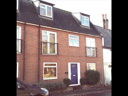 4 Bed Semi-Detached House, Horsefair Green, MK11