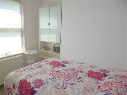 1 Bed Flat, Bramber Road, W14