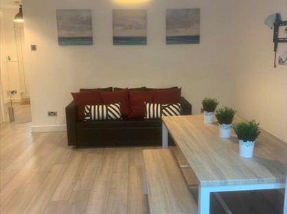 5 Bed Terraced House, St Mary’S Road, E15