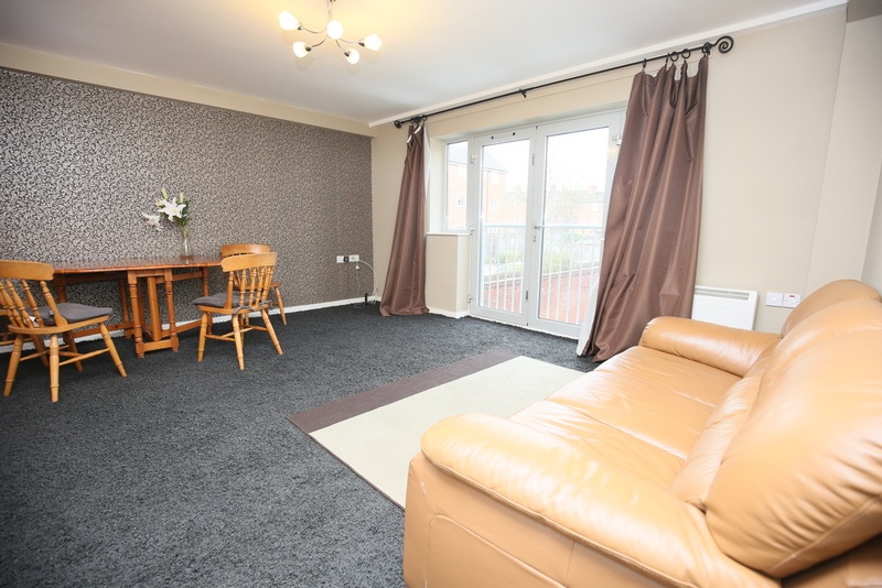 2 Bed Flat, Fremington Court, CV1 photo 2