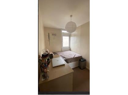 Room in a Shared Flat, Cedars Road, SW4