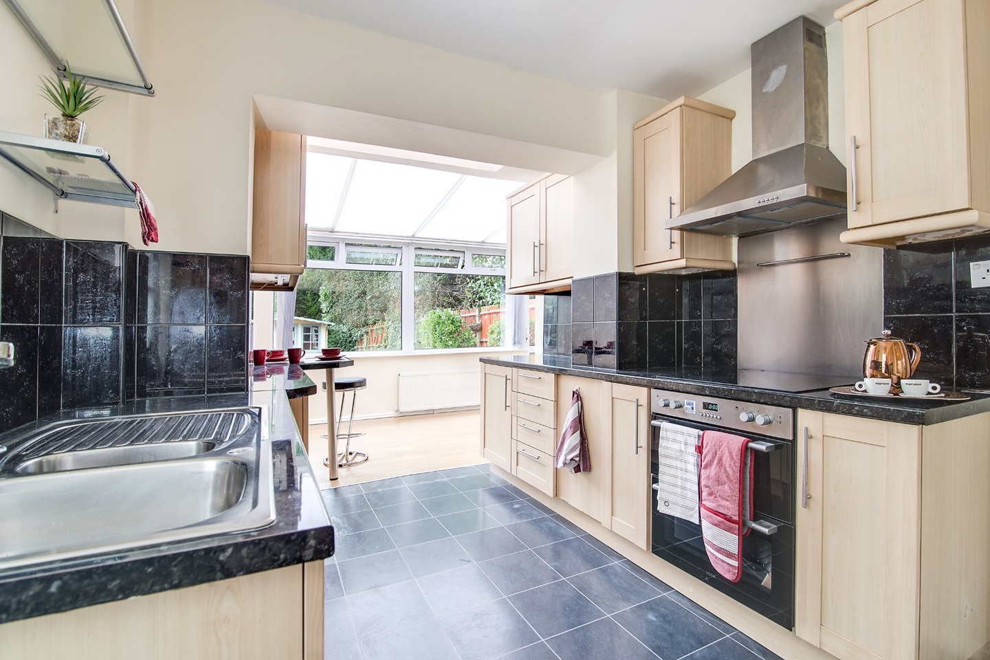 4 Bed Detached House, Grove Lane, B17