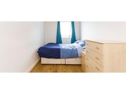 Room in a Shared Flat, Charlotte Despard Avenue, SW11