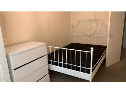 Room in a Shared Flat, Byrne House, SW2