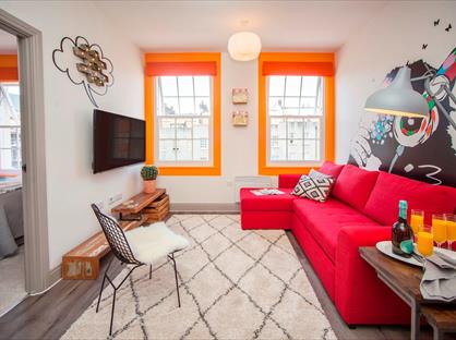 1 Bed Flat, Century Place, BS2