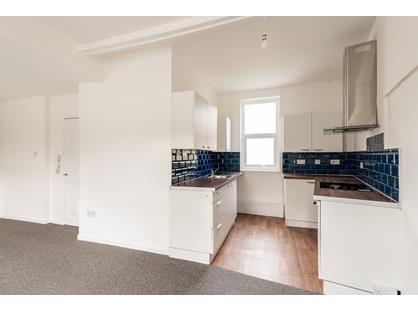 2 Bed Flat, Clifton Place, CT9