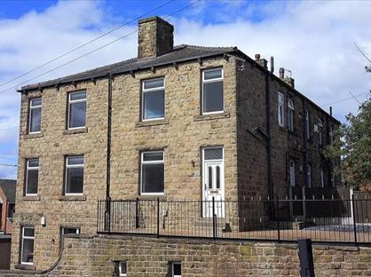 3 Bed Terraced House, Camm Lane, WF14