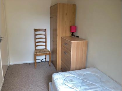 Room in a Shared House, Cade House, SW2