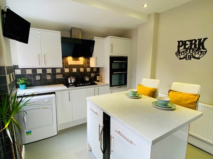 7 Bed End Terrace, Harringay Avenue, L18