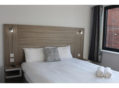 Room in a Shared House, Station Road, UB7