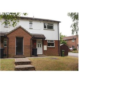 1 Bed Flat, Stravinsky Road, RG22