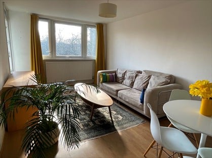 1 Bed Flat, King Square, EC1V