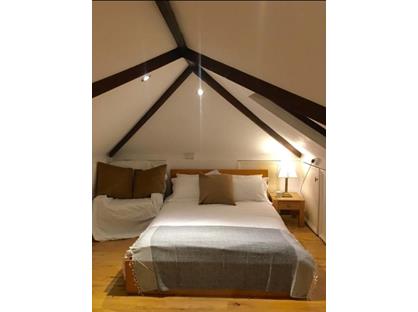 Room in a Shared House, Tolworth Rise North, KT5