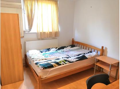 Room in a Shared House, Marchbank Road, W14