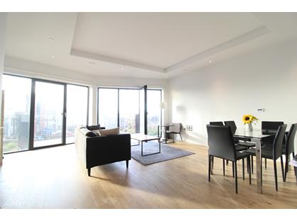 3 Bed Flat, Modena House, E14