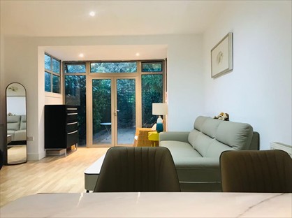 3 bed room for rent in Hackney