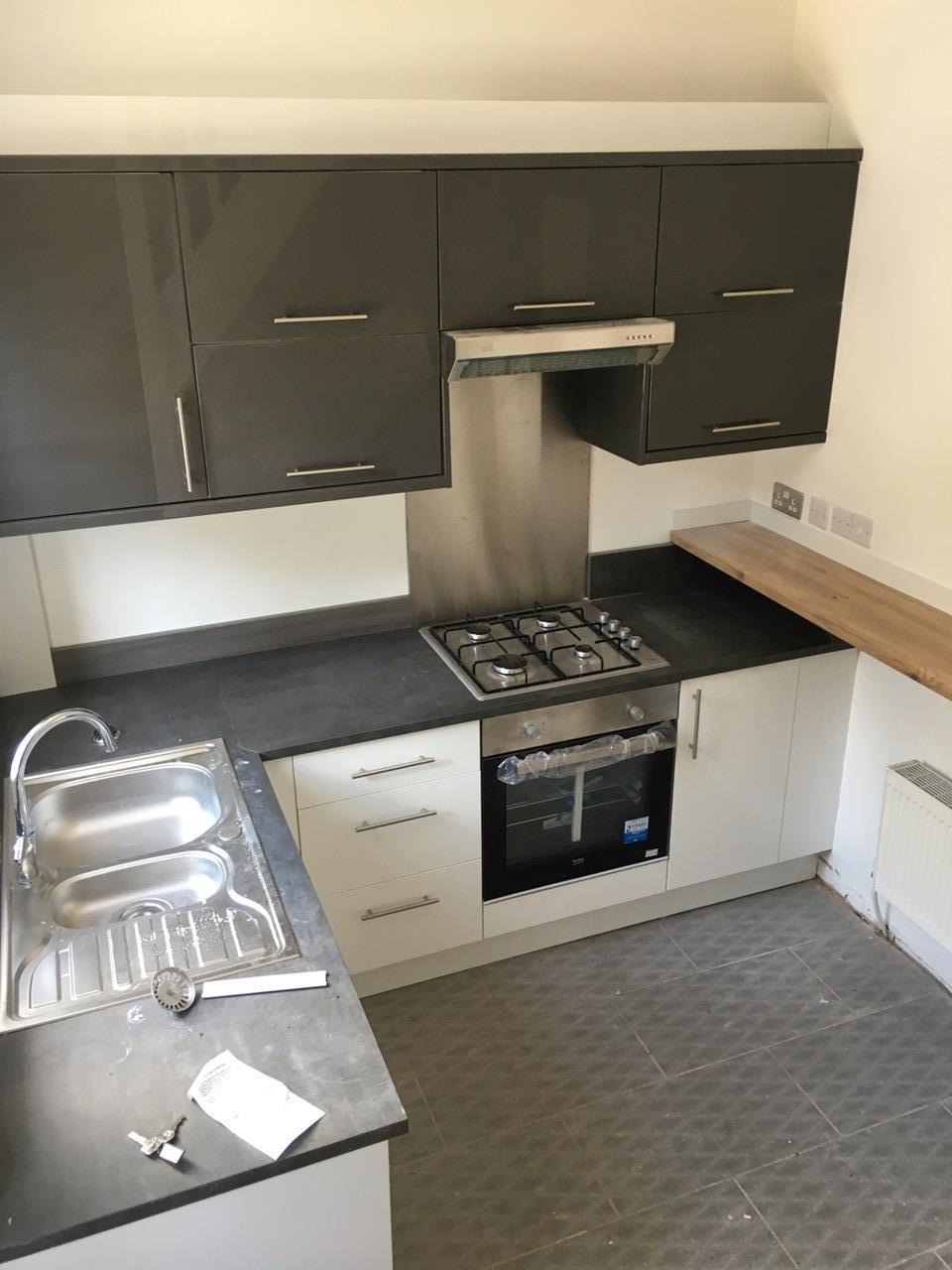 2 Bed Terraced House, Valley Road, S8, N1 7GU