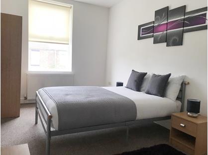 Room in a Shared Flat, Queen Street, DN22