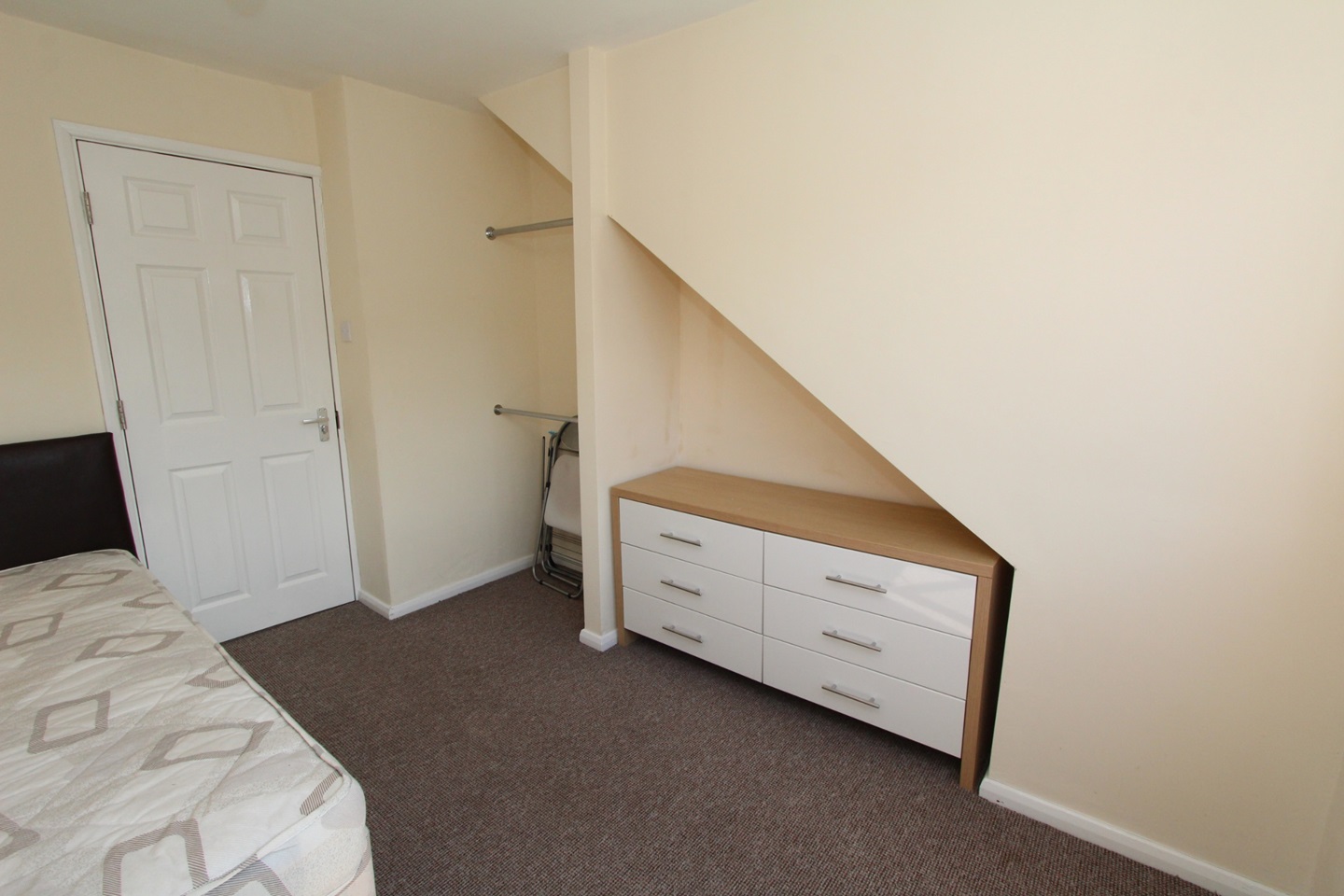 Additional image 4 of 4 Bed Terraced House, Pomona Street, S11, N1 7GU