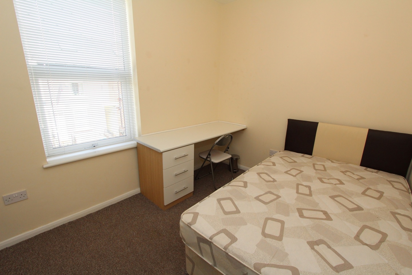 Additional image 9 of 4 Bed Terraced House, Pomona Street, S11, N1 7GU